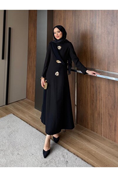 Dimor Siyah Asimetrik Drape ve Gold Broş Detaylı Elbise