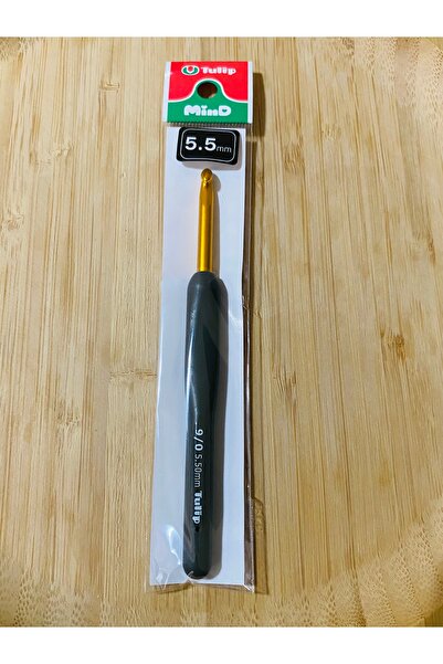 Tulip Etimo Mind 9 No 5.5 mm Soft Handle Wool Crochet Hook