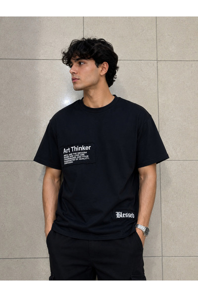 jeneric Men's t-shirt