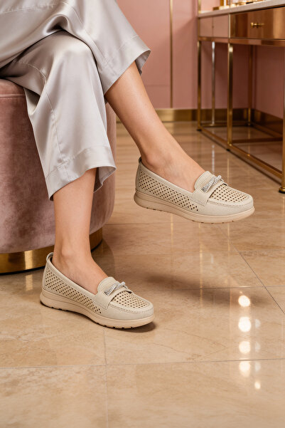morpotin TAŞ DETAYLI ORTOPEDİK DELİKLİ GÜNLÜK KADIN LOAFER AYAKKABI