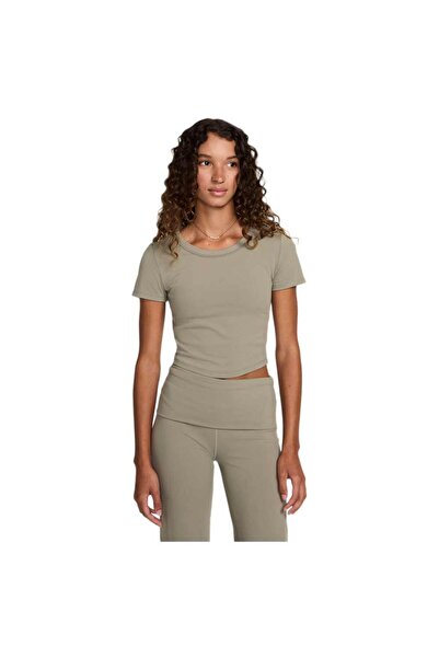 Nike Tricou de damă mulat cu mânecă scurtă, mărimea M