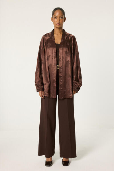 Touché Privé Jacquard Satin Kimono