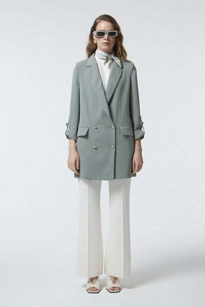 Zühre Double-Breasted Collar Sleeve Detailed Island Tea Jacket 0002