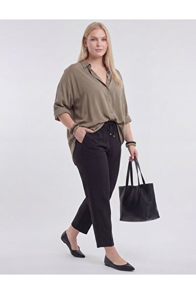 Kayra Carrot Cut Trousers Black