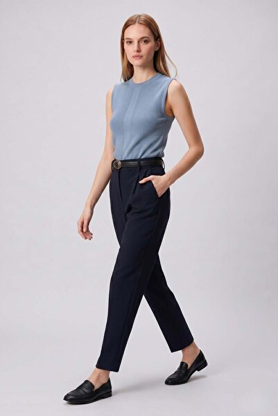 odelon Women's Ribbed Knit Sleeveless Knitwear Athlete Blouse Indigo
