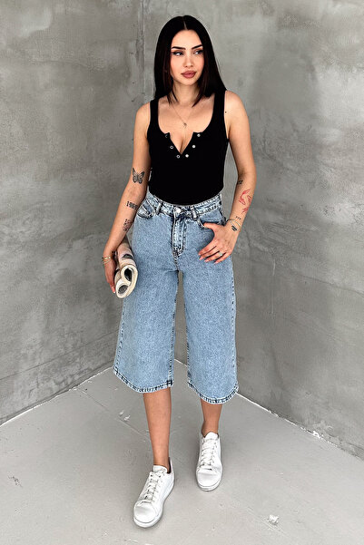 Noa&Noa Women's High Waist Denim Capri Jean Shorts
