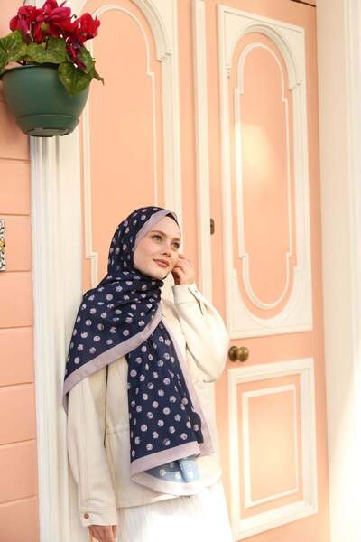 Hint İpek Lara Polka Dot Patterned Shawl Navy Blue