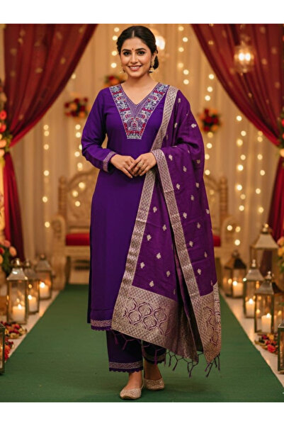 MYSMAR Purple Banarasi Silk Embroidered Kurta Set with Dupatta - TRNH7008 Purple