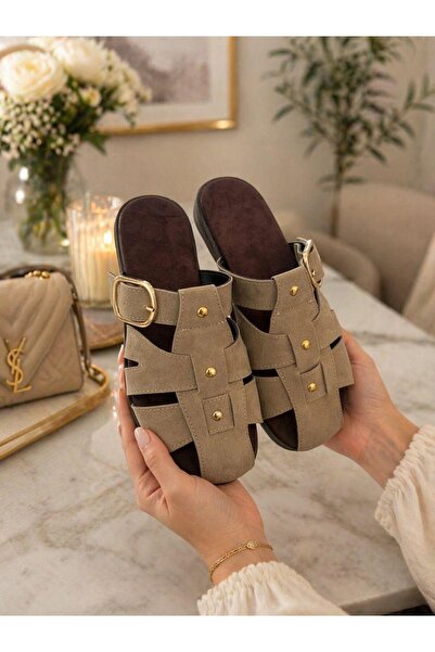 FEMME FATALE Gold Buckle Accessory-Detail Suede Comfortable Sole Slippers