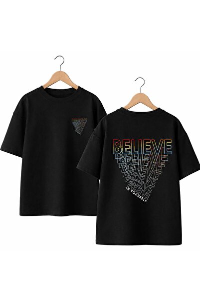 playwear تي شيرت بياقة دائرية واسعة وفضفاضة مصنوعة من القطن بنسبة 100% مع طبا...