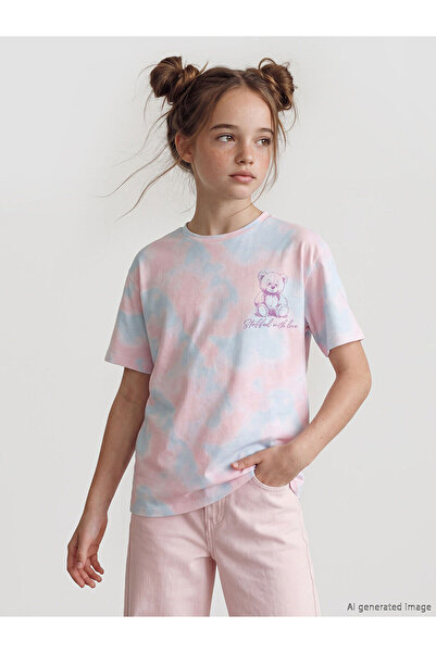 LC Waikiki Trendlucky Girl's T-Shirt with a Printed Difference