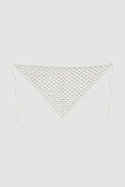 Gusto Openwork Triangle Tie Scarf - Ecru
