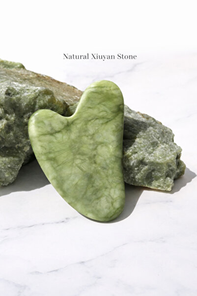 GENERIK Jade Gua Sha Facial Tool – Natural Face Sculpting Massage Stone