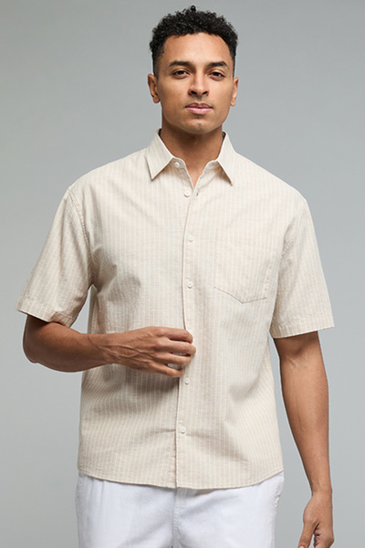 R&B Striped Shirt with Classic Collar and Short Sleeves