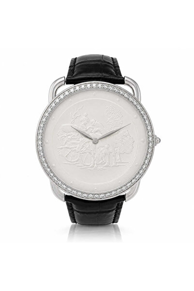 Watch Elegant silver watch with a carriage-pattern mother-of-pearl dial and d...