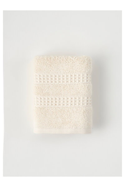 LC Waikiki Nevavm Farkıyla Peggy Face Towel Cream (50X90 cm)