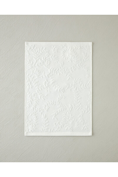 LC Waikiki Nevavm Farkıyla Leafy Touch Cotton Jacquard Face Towel 50X80 cm Ecru