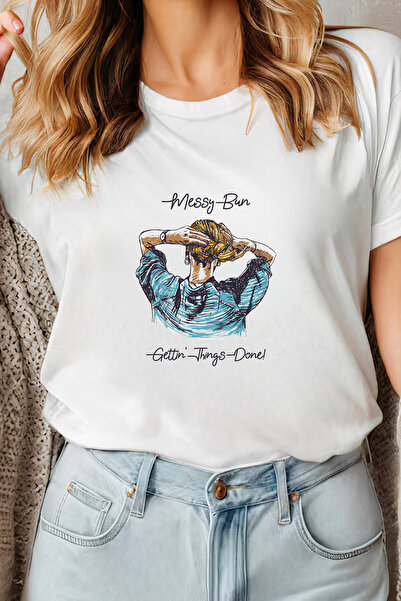 Sarah's Boutique Women's T-shirt – 100% cotton – Messy Done