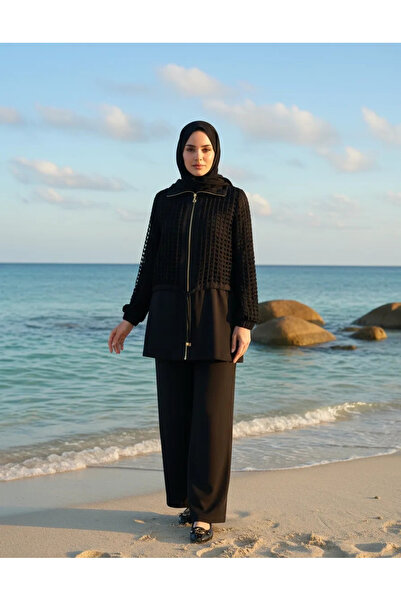 Nuss Suit with Trousers Black 1069
