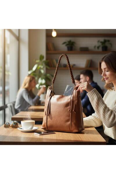 Guja 25YG490 Geantă de umăr premium importată pentru femei
