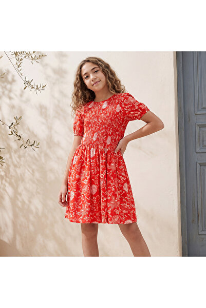 Lee Cooper فستان بقصة A-line برقبة دائرية وأكمام قصيرة مع طباعة زهور