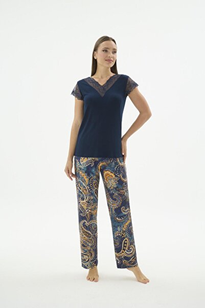 Sevim Women's Short Sleeve Lace Detailed Navy Blue Pajama Set C1T0N671