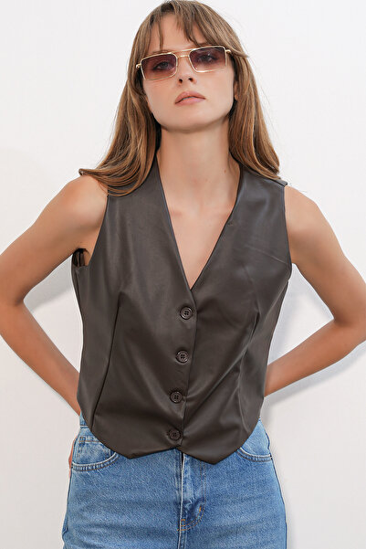Bigdart 6799 Short Faux Leather Vest - Brown