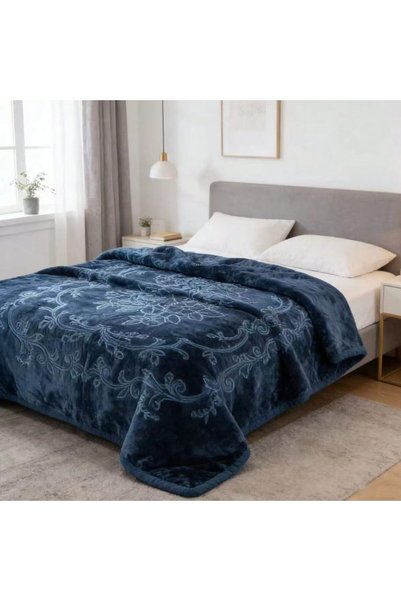 Bleco Vintage embossed flannel blanket, 160*220cm, comfortable, portable and easy to store, skin-friendly and odorless, can be used as a bed runner, solid color blanket, or bedding blanket.