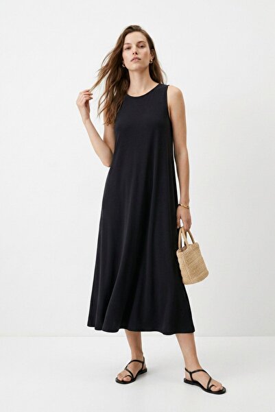 Rays Μαύρο φόρεμα με ολόσωμο μανίκι και λαιμόκοψη 3652