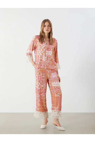 LC Waikiki Pink Women's Trousers with Elastic Waist and Lace Detail
