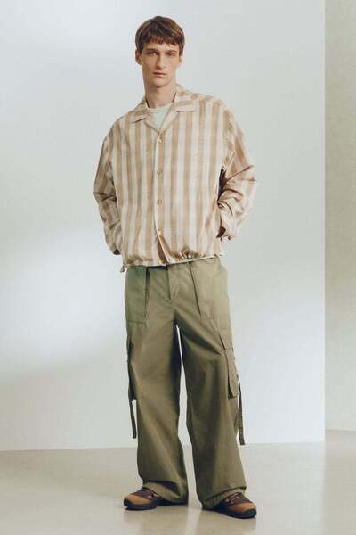 H&M Loose Fit Cargo trousers