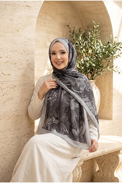 VSC سلسلة شالات لافين بنمط الزهور باللون الرمادي