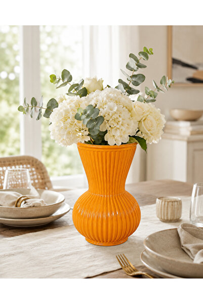 monocactus Luna Porcelain Look Decorative Vase with Ribbed Design 23 cm