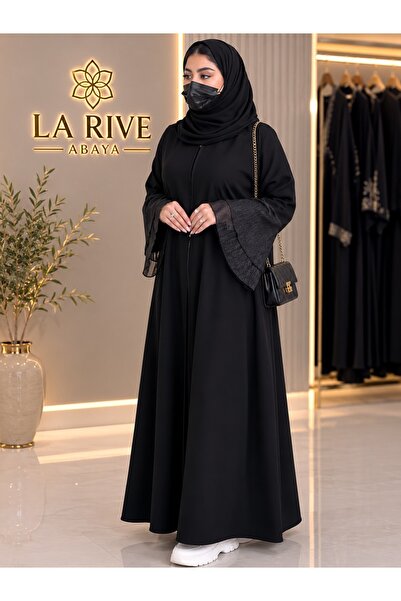 La Rive عباية الأكمام الفاخرة -