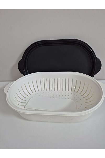 Tupperware Oval Serving Container 4 Liters with Strainer