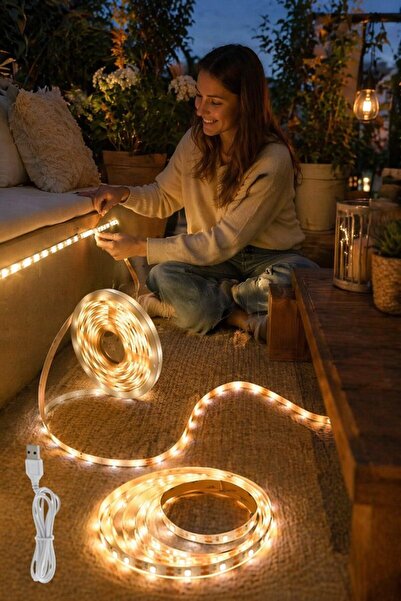 Generic شريط إضاءة LED ذاتي اللصق بمنفذ USB قابل للقطع ومرن بطول 5 أمتار للخز...