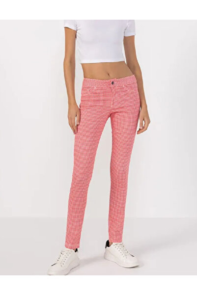 Evendi Pantaloni, Roz