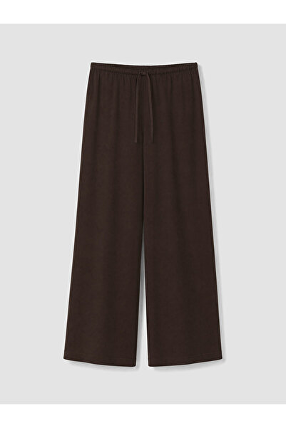 LC Waikiki بنطال نسائي واسع الساق بخصر مطاطي بني اللون من LCW Modest
