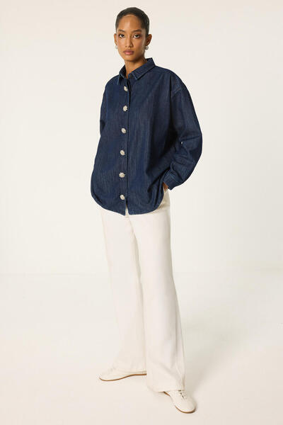 Touché Privé Stone Buttoned Denim Shirt