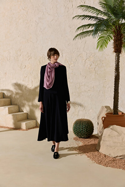 Aker Black Swallow Collar Short Jacket
