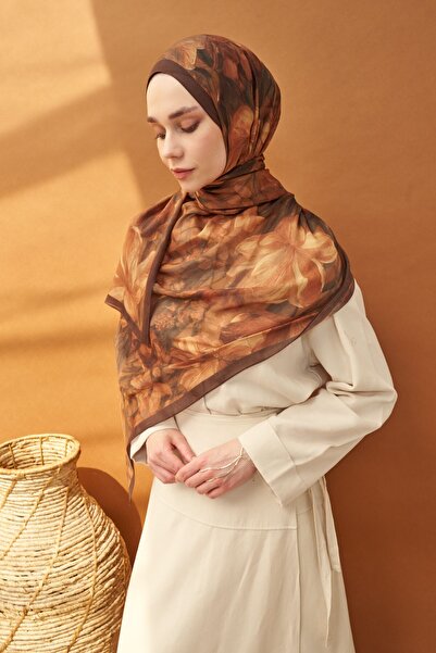 Silk Home Riva Shawl Tencel Wild Flower Brown