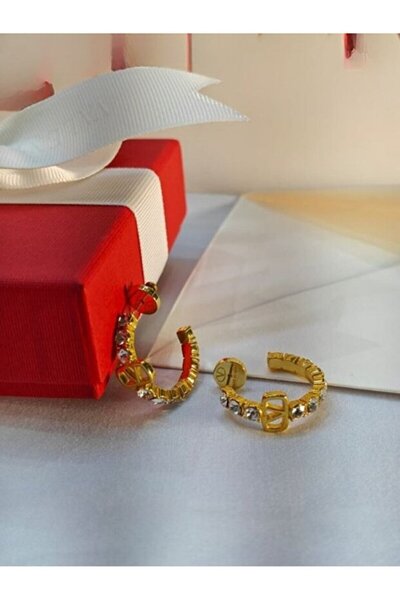 Glamour Galore Earring with Accessories