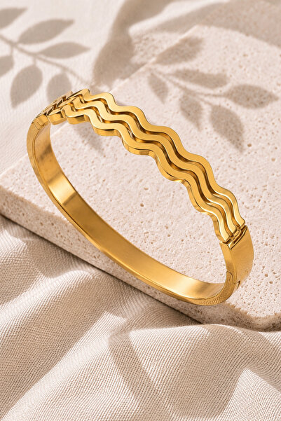 morbella Steel Cuff Women's Bracelet Wave Pattern Gold Color Non-Tarnish Stai...