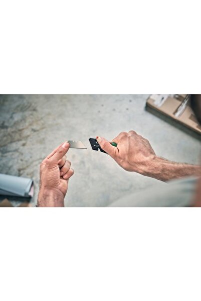 Bosch Premium Katlanabilir Maket Bıçağı Dayanıklı ve Ergonomik Tasarım ile Uzun Ömürlü Kullanım