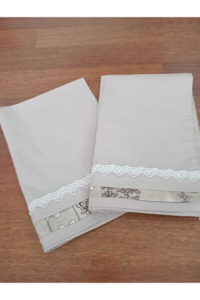 Dantel Detaylı Yastık Kılıfı 70x46 cm