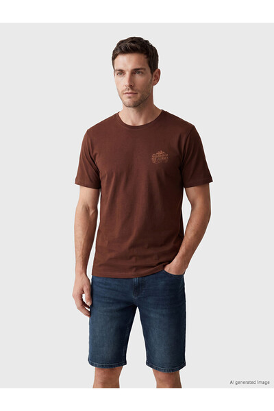 LC Waikiki Ανδρικό T-shirt με στρογγυλή λαιμόκοψη και στάμπα