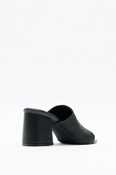LUTVELIZADE Heels 2641 - Textured Wide Band Black Straw Women's Heels