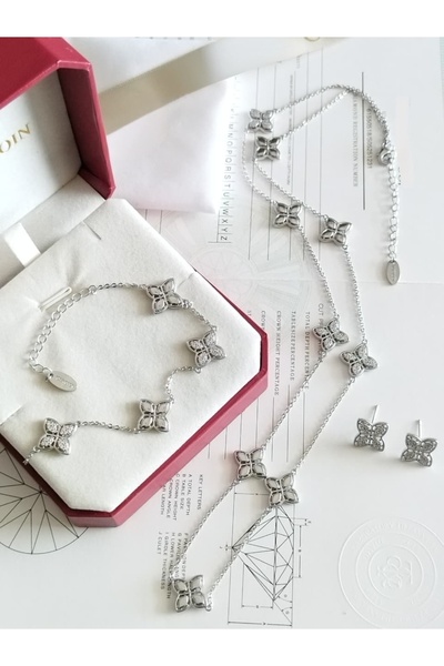 Glamour Galore Set of Necklace, Bracelet and Earring with Accessories