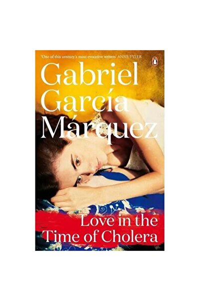 Penguin Books Love in the Time of Cholera