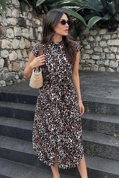 oshebu Leopard- Women's Buttoned Front Belted Midi Dress